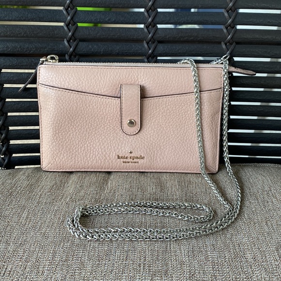 kate spade Handbags - Kate Spade crossbody